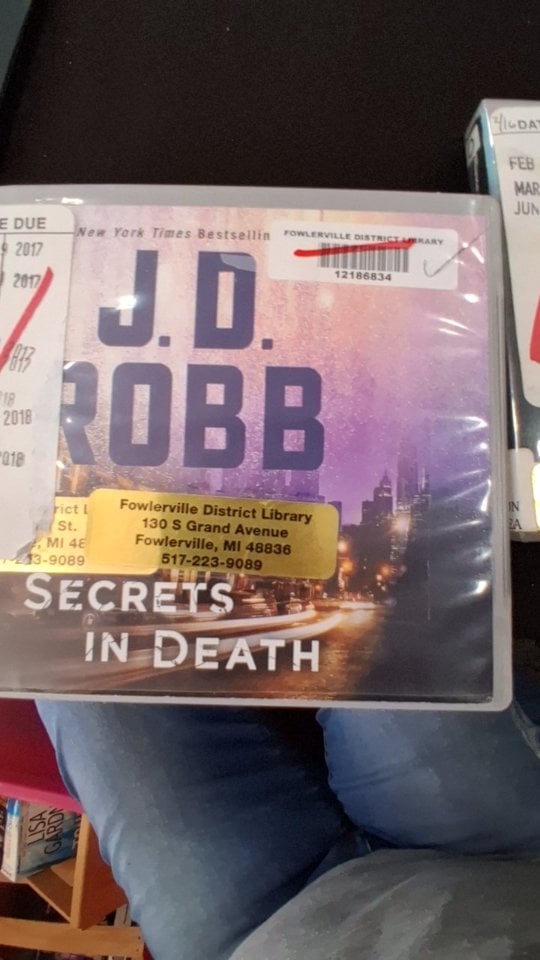 J.D. Robb — Secrets in Death (CD)