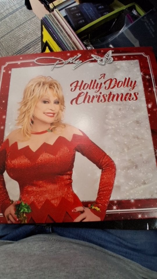 Dolly Parton — A Holly Dolly Christmas (Vinyl)